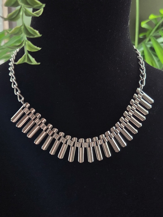 Guess Jewelry - GUESS Brand Silver Necklace Bib Spike Fringe Adjustable 18"